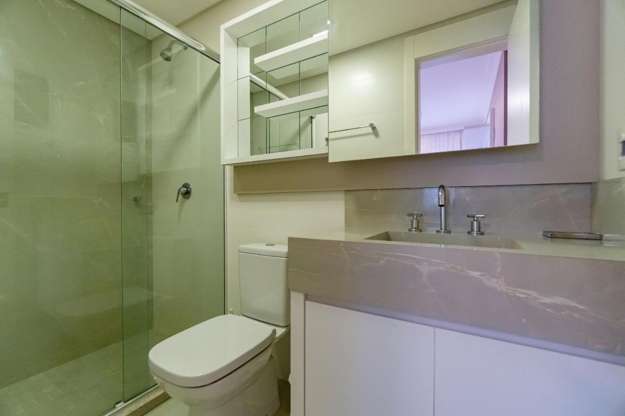 Varandas Do Atlantico - Aconchegante Apartamento Em Condo Pe Na Areia Bombinhas Eksteriør billede
